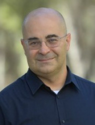 צור