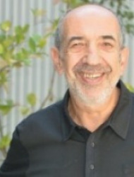 כ